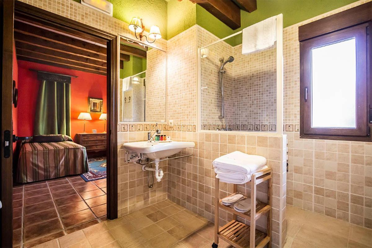 منزل الضيف Sotos de Sepúlveda  في Mis Cuatro Estaciones, Casa Boutique المظهر الخارجي الصورة